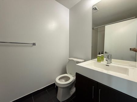 For Lease - 35 Brian Peck Crescent Unit# 827, Toronto, Ontario - Photo 3
