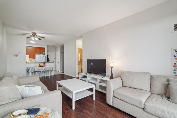 For Lease - 3650 Kingston Road Unit# 926, Toronto, Ontario - Photo 1