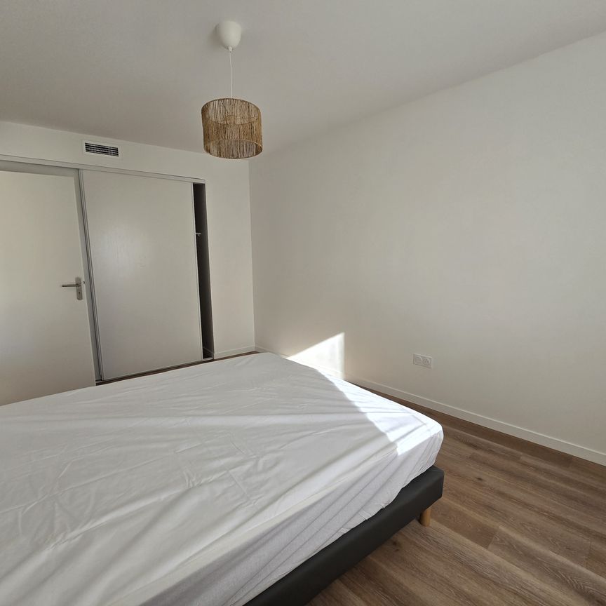 Location Appartement 3 pièces 79m² TALENCE 33400 - Photo 1