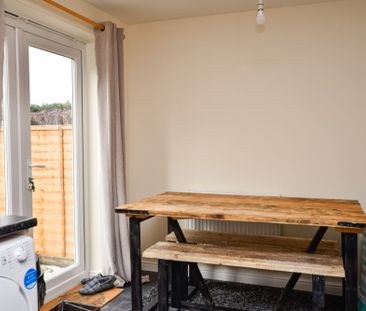 South Wootton - Photo 3