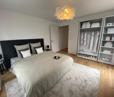 Moderne 4.5-Zimmerwohnung Attika im Herzen von Plaffeien - Photo 4