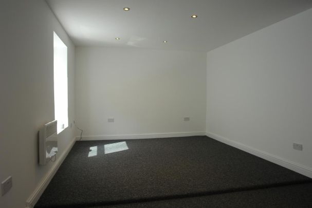 91 Middleton Road - Photo 1