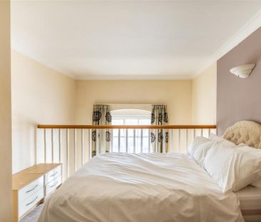 2 bedroom maisonette to rent - Photo 1