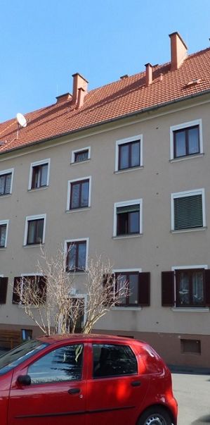 Gut aufgeteilte 2-Zimmer-Wohnung im Obergeschoss - Foto 2