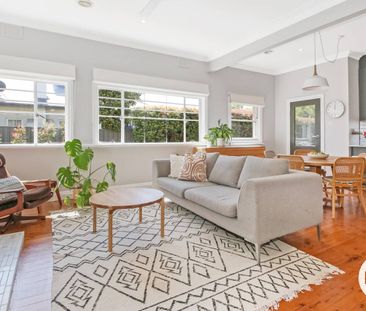 IMMACULATE THREE BEDROOM HOME ! - Photo 6