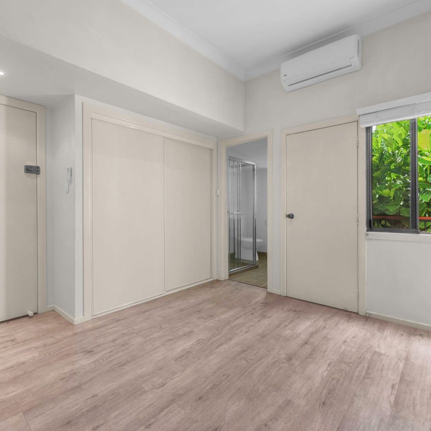 Studio Apartment Living at it's Finest! - Photo 1