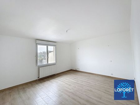 Appartement T5 Cerny à louer - Photo 4