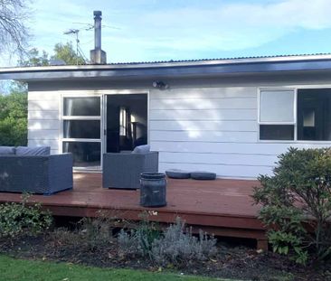 Charming College Street Living! - Photo 4