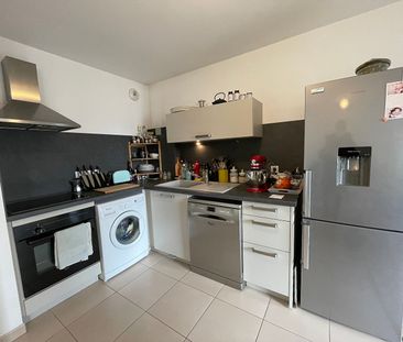 Location Appartement 3 pièces 65m² - Photo 6