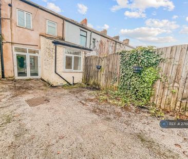 2 bedroom terraced house to rent - Photo 1