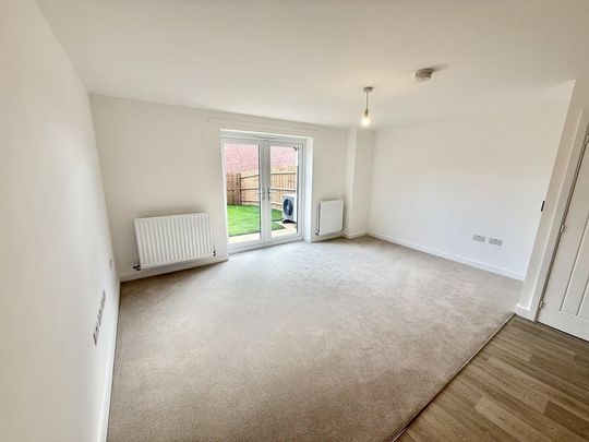 3 bedroom detached house to rent - Photo 1