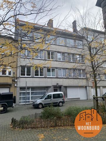 Volledig opgefrist appartement - Photo 4