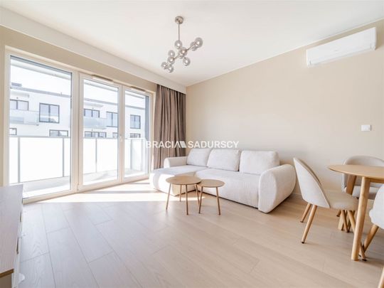 Cieszyńska, miejsce parkingowe, Wysoki Standard - Photo 1