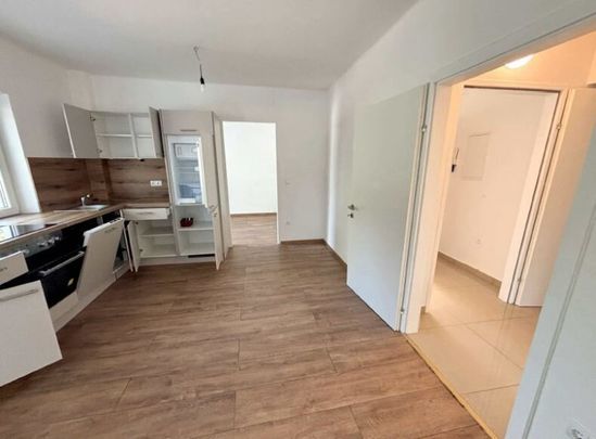 Vier Zimmerwohnung mit Terrasse in Frohsdorf! - Foto 1