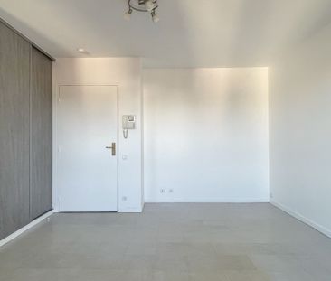 Location Appartement Rosny-sous-Bois (93110) Centre-Ville - Photo 6