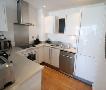 1 bedroom flat to rent - Photo 4