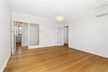 Unit 6/112 Riversdale Road, Hawthorn. - Photo 5