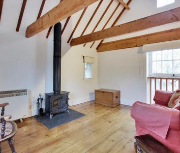 2 bedroom detached house to rent - Photo 5