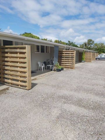 Unit 6, 16 Schadick Avenue, Carters Beach, Westport - Photo 3