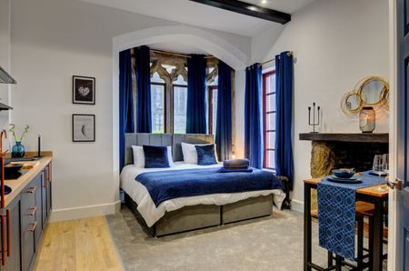 6 Bed Semi-Detached House, Ellerby Rd, LS89 - Photo 3