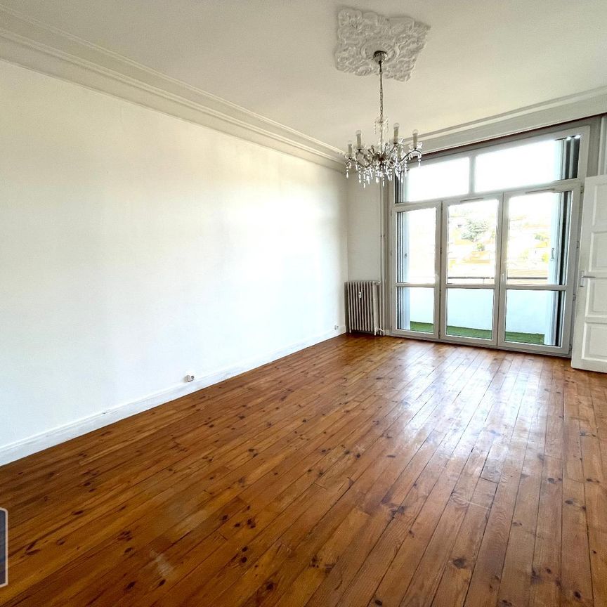 Location Appartement 4 pièces 81m² ST ETIENNE 42100 - Photo 1