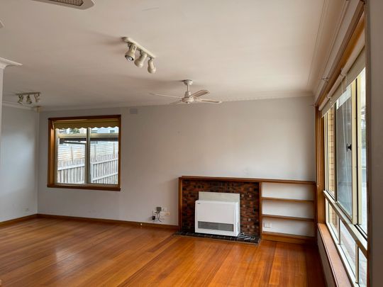 1/37-39 Clarke Street, Newtown - Photo 1