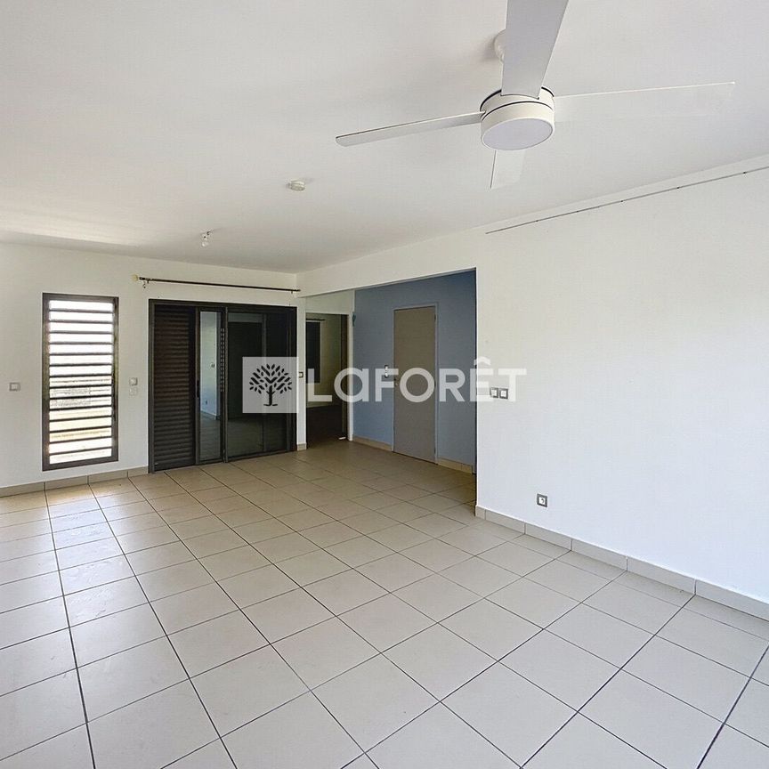 Appartement T3 Saint-François à louer - Photo 1