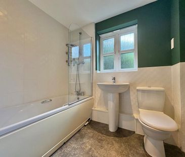 2 bedroom flat to rent - Photo 6