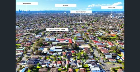 NEAT COTTAGE .. NEXT TO SCHOOL... - Photo 3