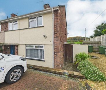 3 bedroom semi-detached house to rent - Photo 2