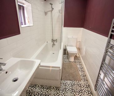 6 bedroom terraced house to rent - Photo 5