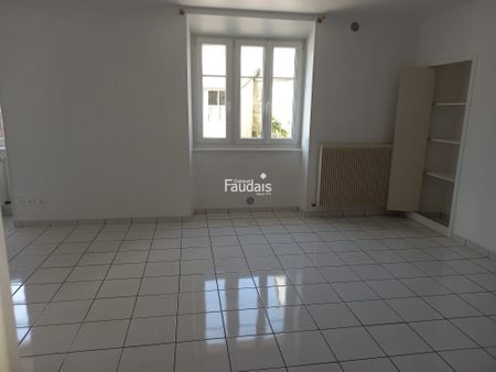 Location Appartement 1 pièce 33m² ISIGNY SUR MER 14230 - Photo 2