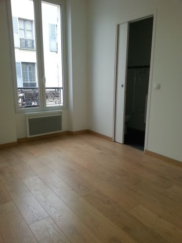 Location Appartement 2 pièces 29m² ST MAUR DES FOSSES 94100 - Photo 2