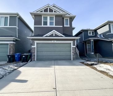 Spacious 4 Bedroom Family Home With Finished Basement And Bonus Room. - Photo 1