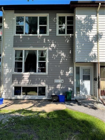 For Lease - 13 Banner Road Unit# L, South of Baseline to Knoxdale, Ontario - Photo 5