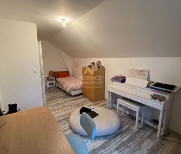 Maison • L'Étang-la-Ville - Photo 1