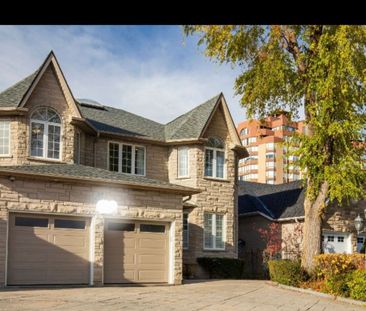 For Lease - 57 Fairview Road, Mississauga, Ontario - Photo 6