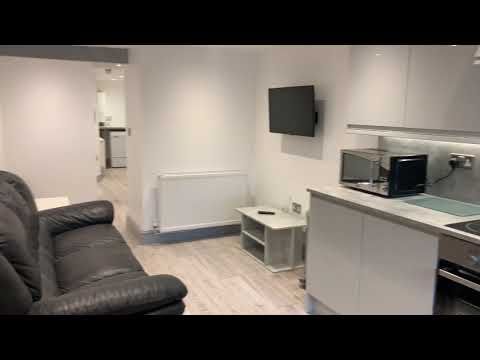 Room in a Shared House, South Parkway, LS14 - Photo 1