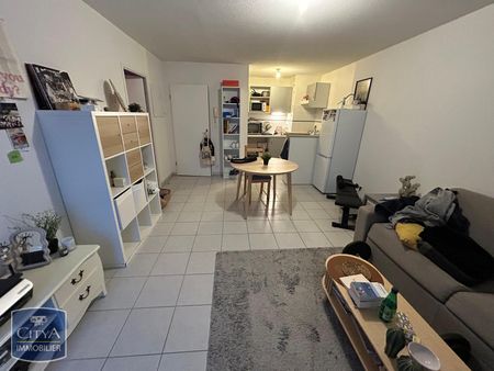 Location Appartement 2 pièces 43m² POITIERS 86000 - Photo 4