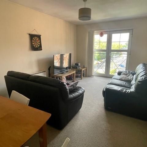 2 bedroom private hall to rent - Photo 1