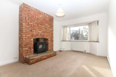 3 bedroom semi-detached house to rent - Photo 2