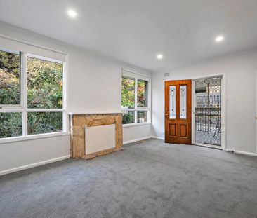 105 Pembroke Road, Mooroolbark - Photo 4