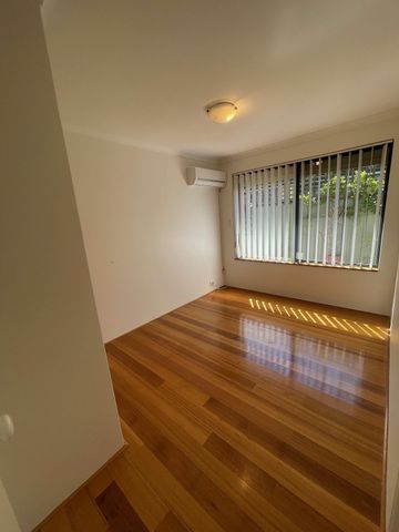 NEAT & TIDY FAMILY HOME! - Photo 4