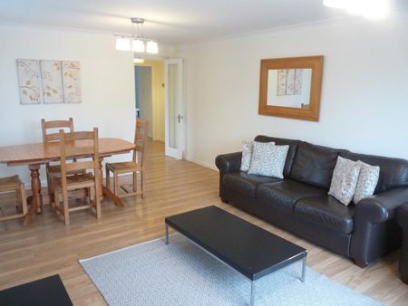 2 bedroom apartment to rent - Photo 2