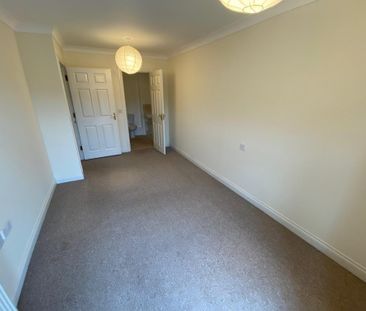 2 bedroom flat to rent - Photo 6