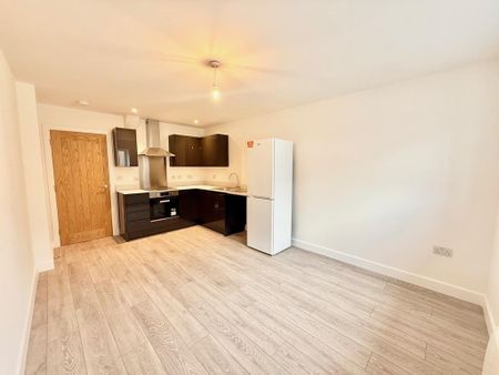 1 bedroom apartment to rent - Photo 2