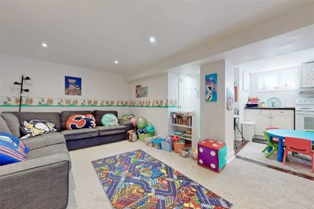 For Lease - 93 Septonne Avenue Unit# Lower, Newmarket, Ontario - Photo 3