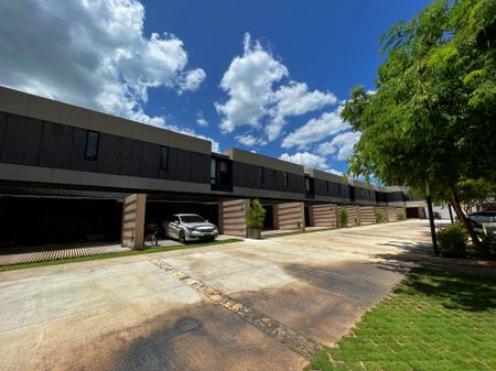 TOWNHOUSE EN RENTA EN LA MEJOR ZONA DE TEMOZÓN - Foto 2