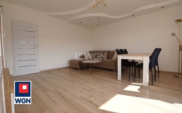 Mieszkanie na wynajem Piotrków Trybunalski - 2 pokoje w świetnej lokalizacji. - Photo 1