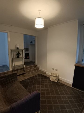 1 Bed Flat, Thornton Heath, CR7 - Photo 3